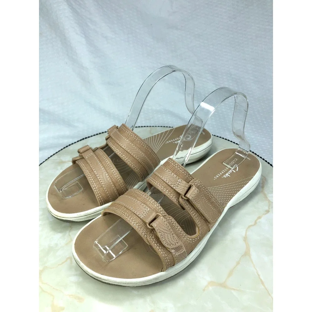 Clarks Cloudsteppers Slide Sandals Women 8 Tan Adjustable Straps Summer Comfort